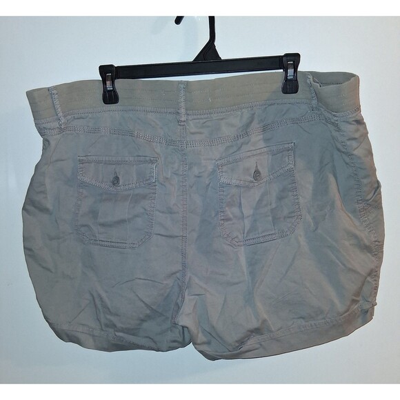 Sonoma Gray Bermuda Shorts Sz 18W - Picture 2 of 2